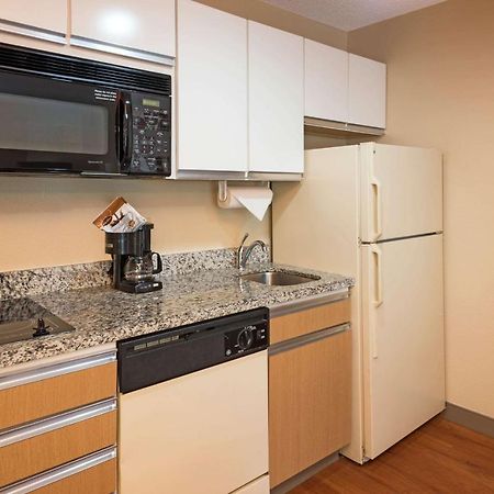 Mainstay Suites Hartford Meriden Εξωτερικό φωτογραφία